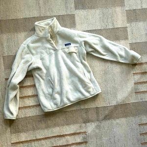 Patagonia Fleece Pullover - Size Women’s Medium